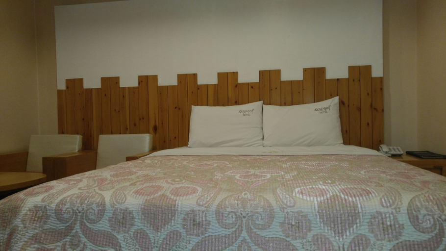 Bedroom 4, Odyssey  Hotel, Chungju