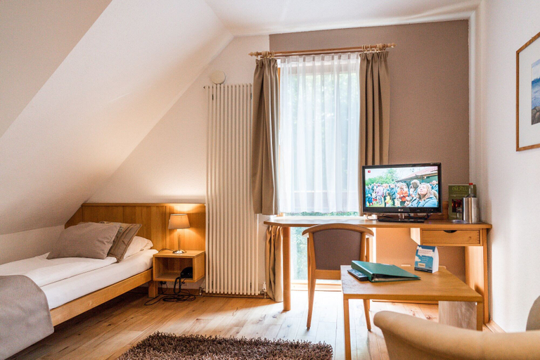 Bedroom 4, Ökotel Hamburg, Hamburg