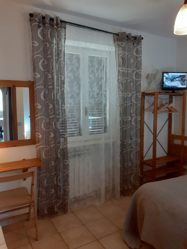 Bedroom 2, Life B&B, Viterbo