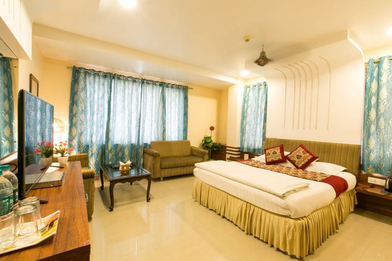 Bedroom 3, Hotel Tulsi Exotic, Bhopal