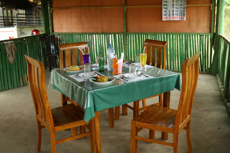 Food & Drinks 5, Thirumalai park, Kuchchaveli