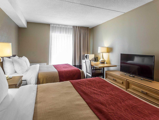 Bedroom 3, Comfort Inn, Simcoe