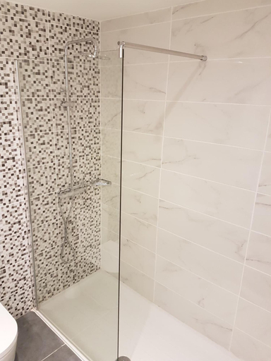 Bathroom 5, Melini Hotel Suites
