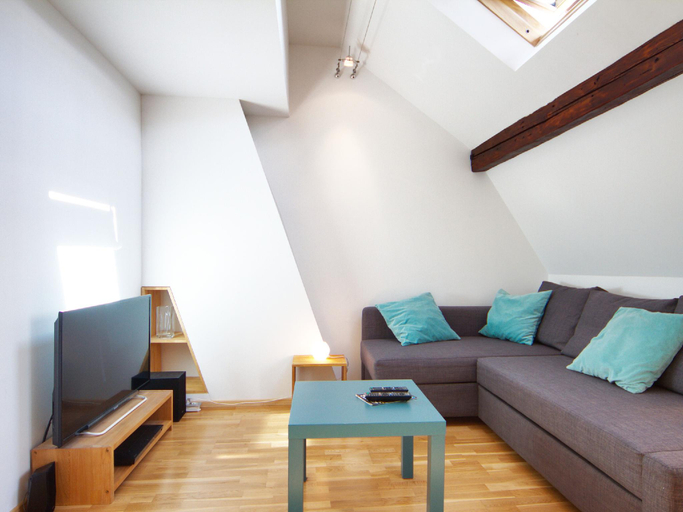 3, StudioLille - Rue D'anvers, Nord
