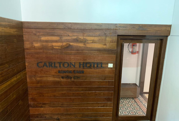 Others 5, Carlton Hotel, Mumbai City