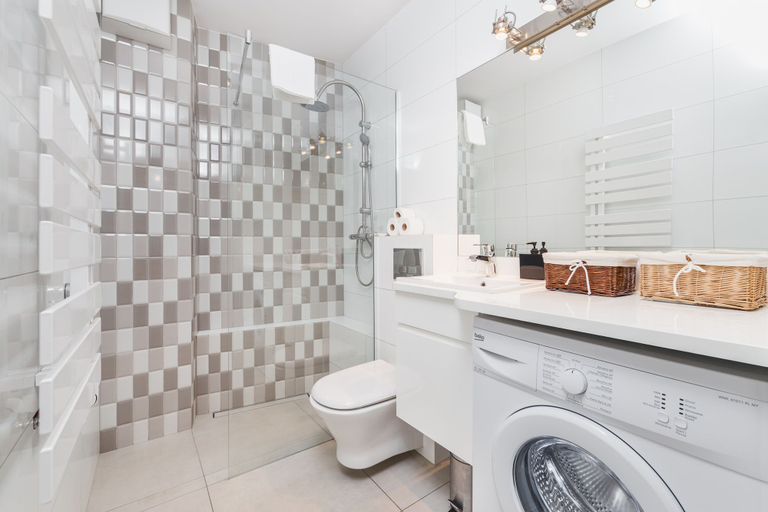 Bathroom 4, Flower Residence, Kraków City