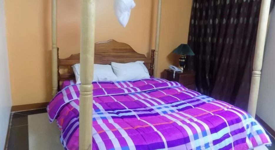 Bedroom, Kayegi Hotel, Mbale