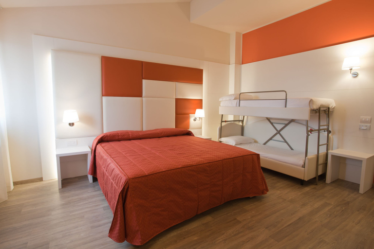 Bedroom 3, Hotel Sirio, Sure Hotel Collection by Best Western, Bergamo