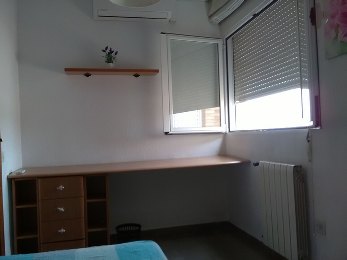 Others 4, Apartamento Aben Humeya, Granada