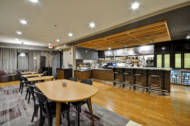Food & Drinks 4, Courtyard by Marriott Jacksonville Airport, Duval