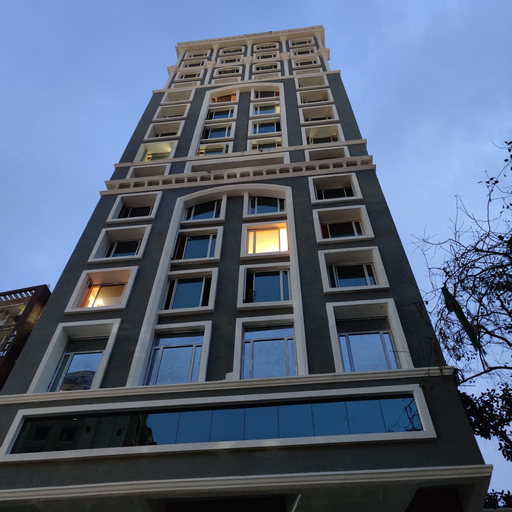 Hotel Cliffton, Mumbai Suburban