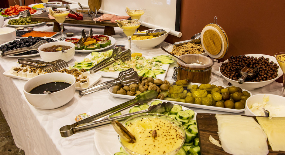 Food & Drinks 5, Atropat Hotel Baku, Baku