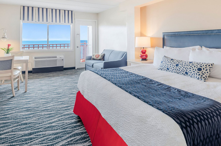 Bedroom 3, Dunes Suites Oceanfront, Worcester