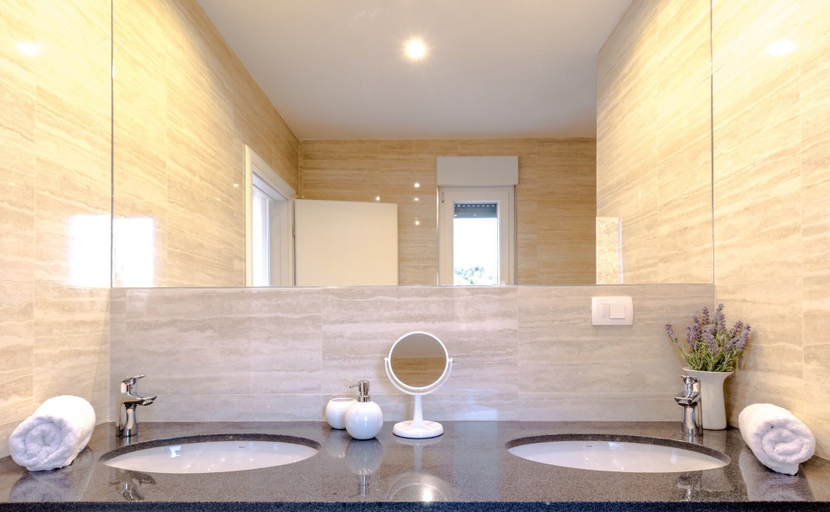 Bathroom 5, Luxury Villa White Velvet with Pool, Podstrana