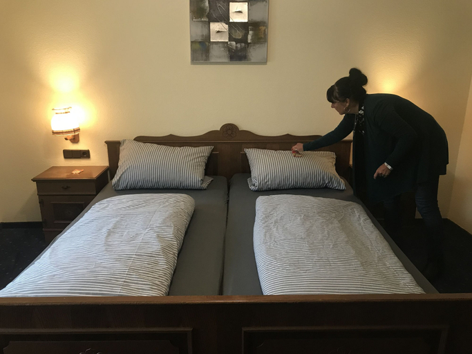 Bedroom 4, Hotel Höxter Am Jakobsweg, Höxter