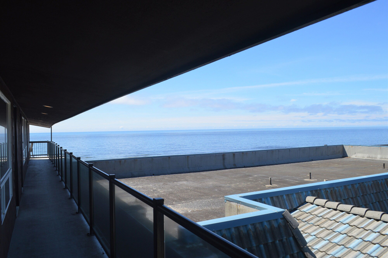 Others 5, Beachfront Manor Hotel, Lincoln