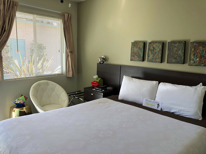 Bedroom 4, Bayfront Inn at the Waterfront, San Luis Obispo