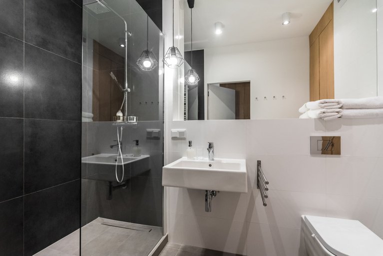 Bathroom 3, goodhome Browar Lubicz, Kraków City