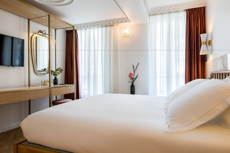 Bedroom 3, Hotel Rose Bourbon, Paris