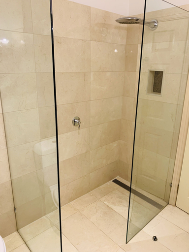 Bathroom 4, Royal Albert Hotel, Brisbane