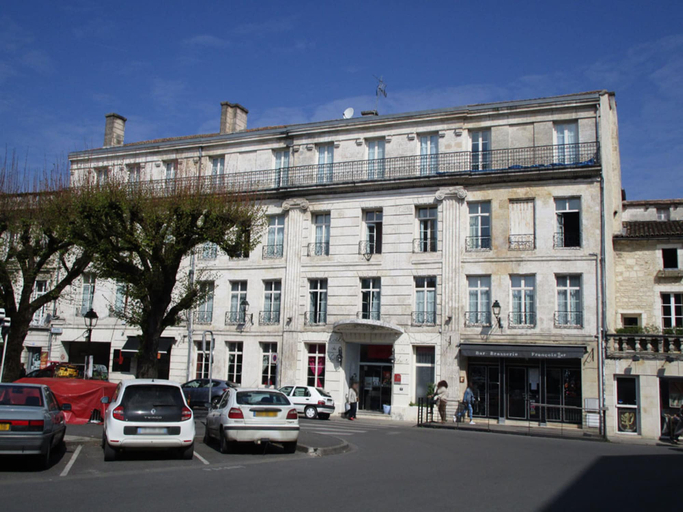Exterior & Views 2, Hôtel du Palais, Charente