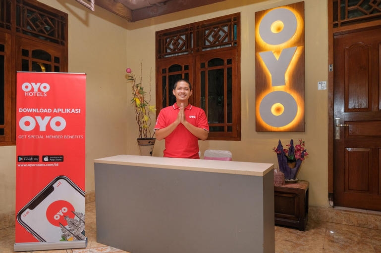 Public Area 3, OYO 577 Ndalem Pundhi Guest House, Yogyakarta