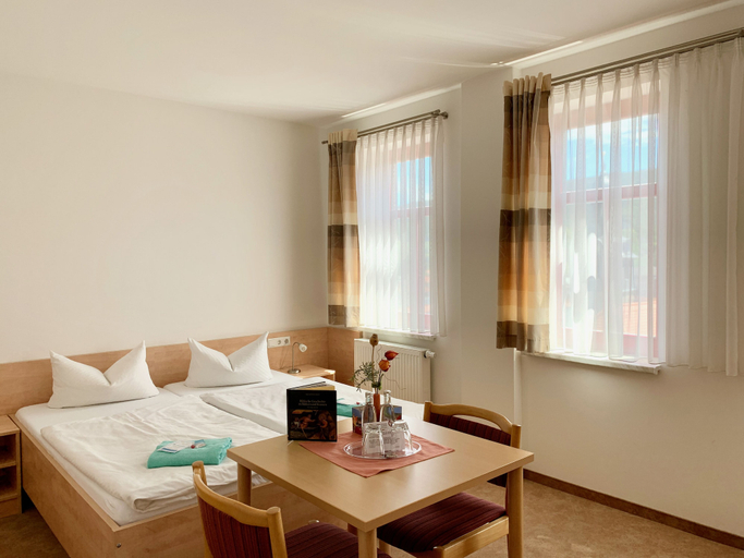 Bedroom 4, Evangelisches Allianzhaus Bad Blankenburg, Saalfeld-Rudolstadt