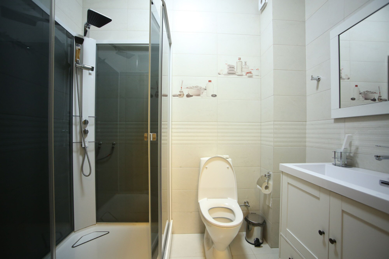 Bathroom 4, Hotel Wine Palace, Tbilisi
