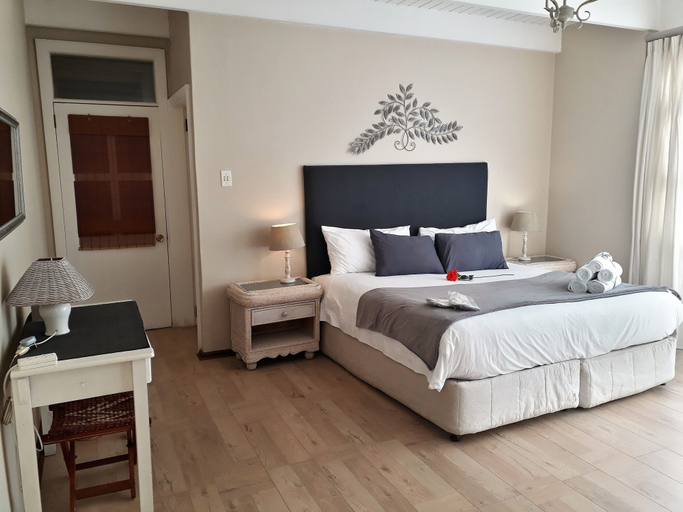 Bedroom 3, Whales Way Ocean Retreat, Eden