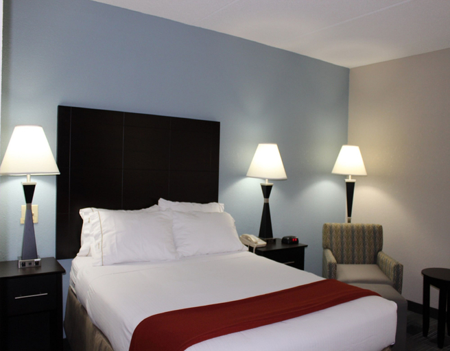 Bedroom 3, Holiday Inn Express FORSYTH by IHG, Monroe
