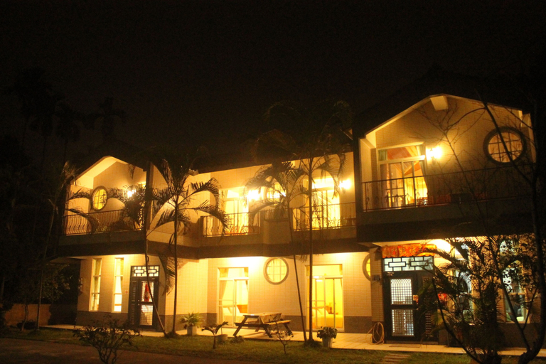Exterior & Views 2, Feng Lin Homestay, Nantou