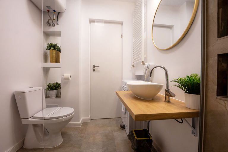 Bathroom 5, Metropole Apartments Old City, Municipiul Bucuresti