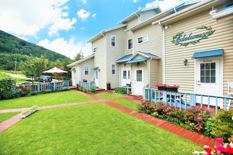 Exterior & Views 2, Edelweiss Pension, Pyeongchang