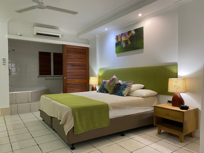 Bedroom, Palm Cove Retreat 31, Cairns