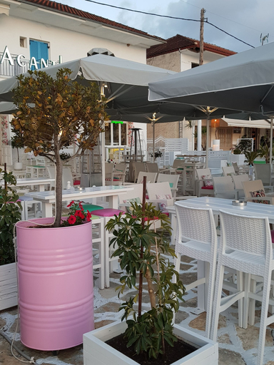 Food & Drinks 5, Virvilis Apartments, Epirus