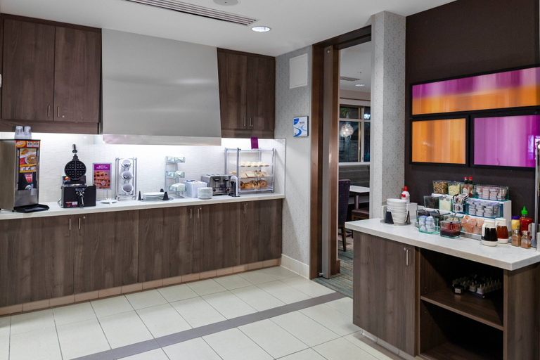 Food & Drinks 5, Residence Inn by Marriott Atlanta McDonough, Henry