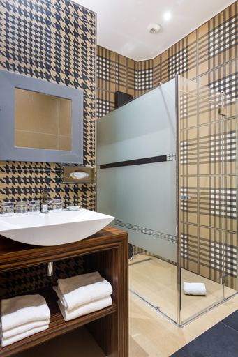 Bathroom 5, Best Western Plus Hotel Brice Garden, Alpes-Maritimes
