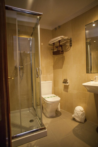 Bathroom 4, Hotel Bajamar, Málaga