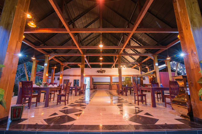 Food & Drinks 5, Royal Airstrip Hotel, Taunggye