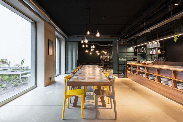 Food & Drinks 5, A-STAY Antwerpen, Antwerpen