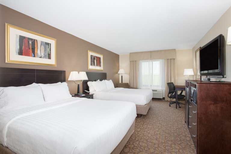 Bedroom 3, Holiday Inn Express Hotel & Suites Concordia by IHG, Cloud