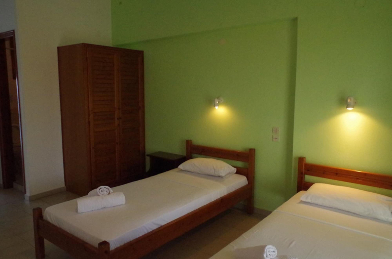 Bedroom 4, Hotel Esperos, Thessaly