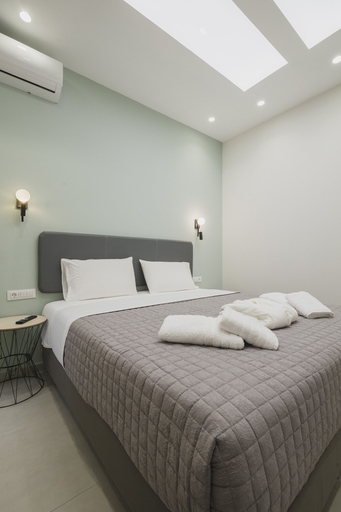 Bedroom 2, Central Apt 3 steps to Venetian Town, Crete