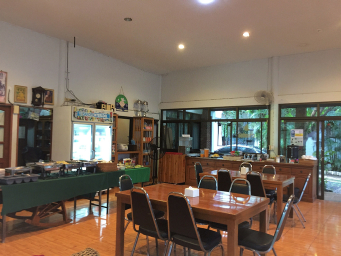 Baan Ing Khao Resort, Muak Lek