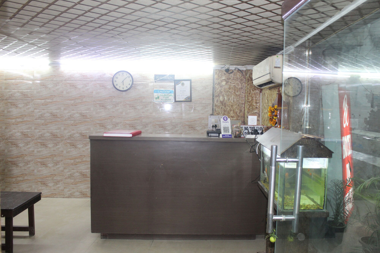 Others 1, Hotel Shree Continental, Delhi
