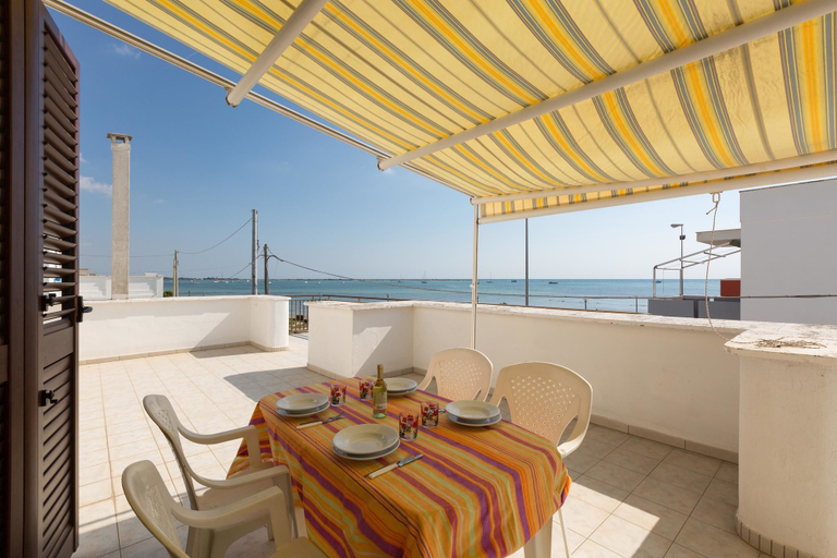 Terrace/patio 4, 1133 Appartamento Orizzonte by Barbarhouse, Lecce