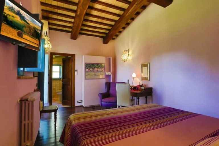 Bedroom 24