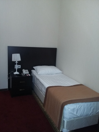 Bedroom 3, Azimut Hotel Nalchik, Chegemskiy rayon