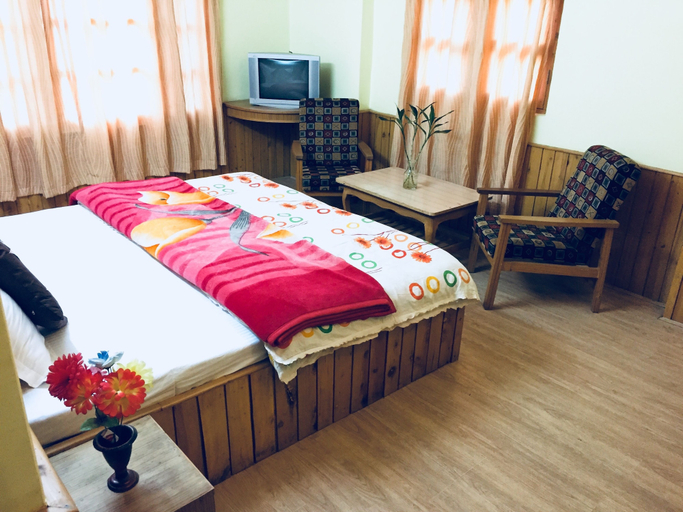 Bedroom 2, Devdhar Hilltop Cottages, Kullu