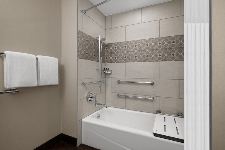 Bathroom 4, Hyatt Regency Westlake, Ventura